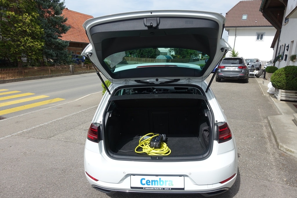 VW e-Golf-image-12