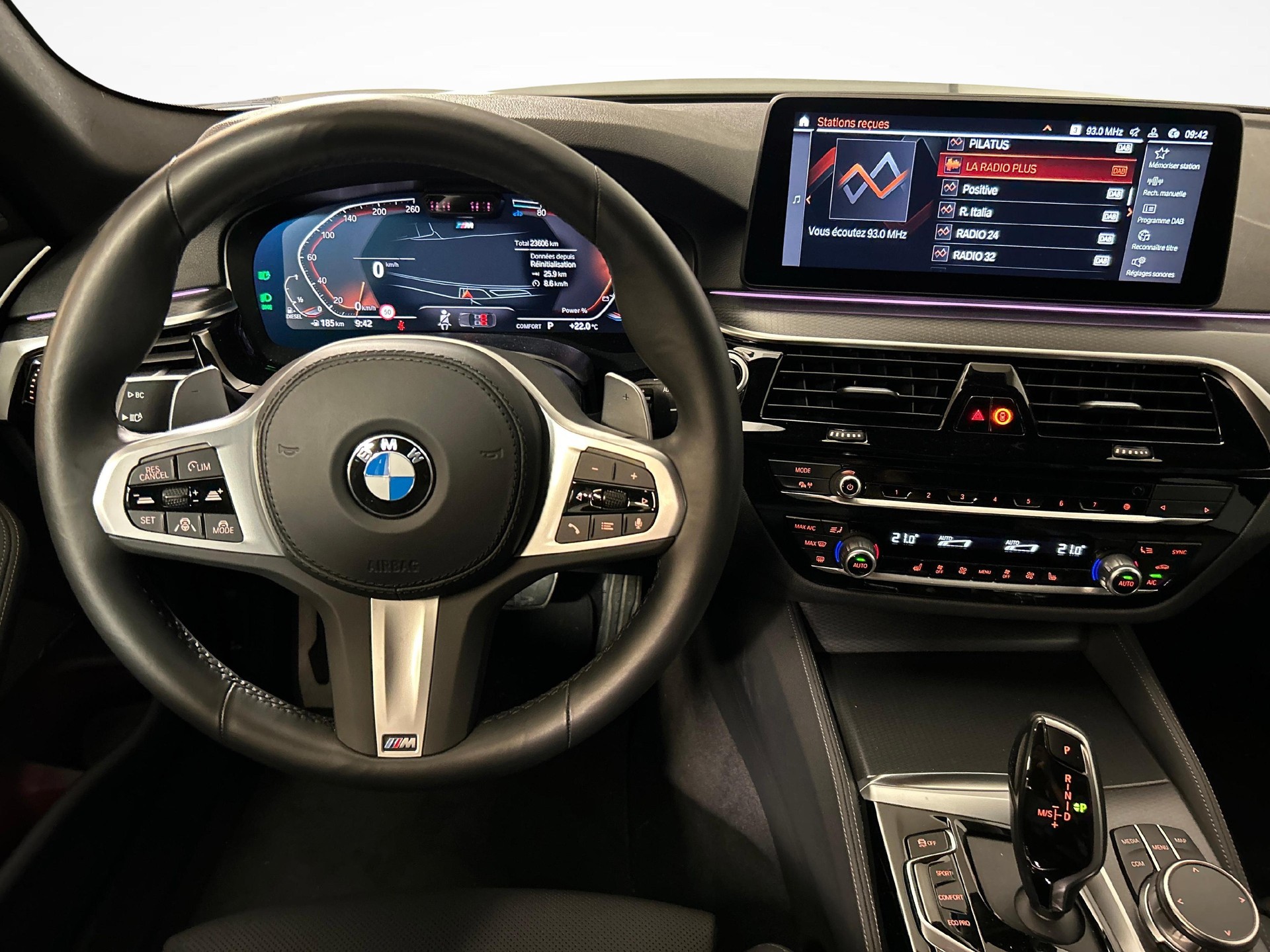 BMW 520d xDrive paddles Touring-image-5