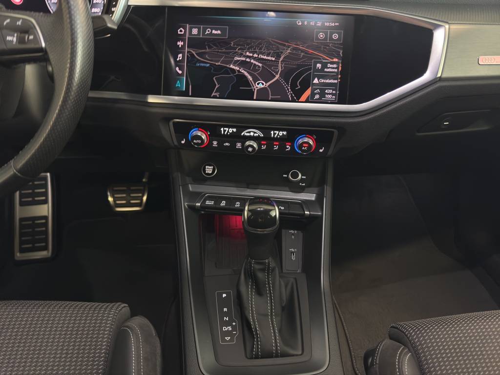 AUDI Q3 Sportback 35 TFSI S line Attraction S-tronic-image-6