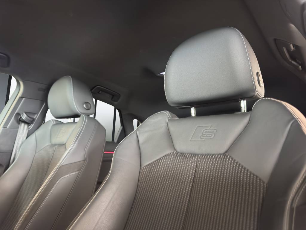 AUDI Q3 Sportback 35 TFSI S line Attraction S-tronic-image-9