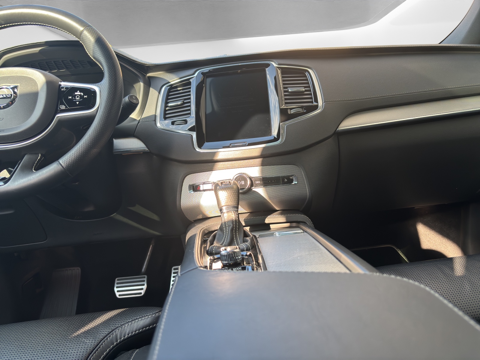 VOLVO XC90 2.0 D5 R-Design 7P. AWD-image-8