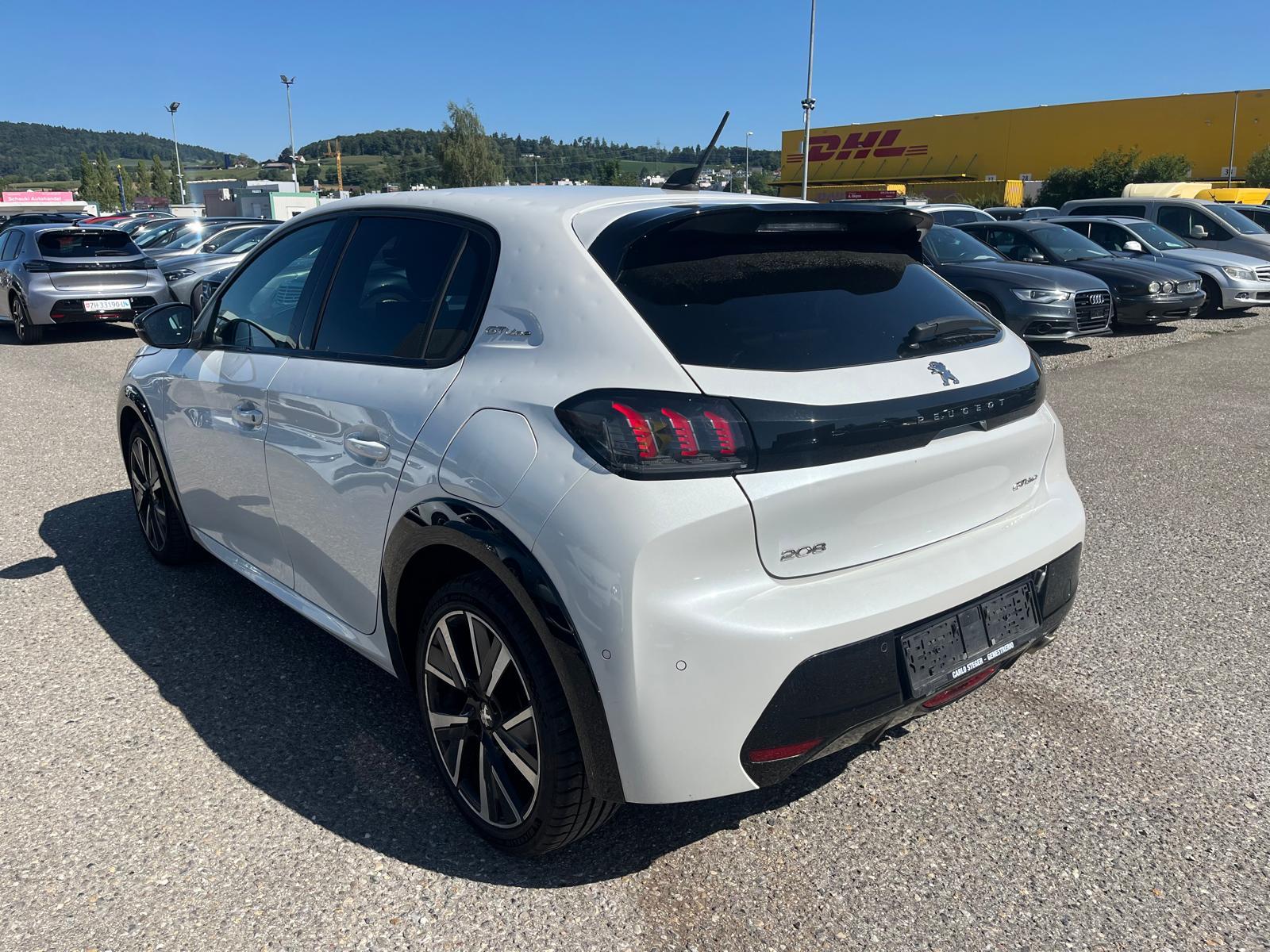 PEUGEOT 208 1.2i GT-Line-image-6