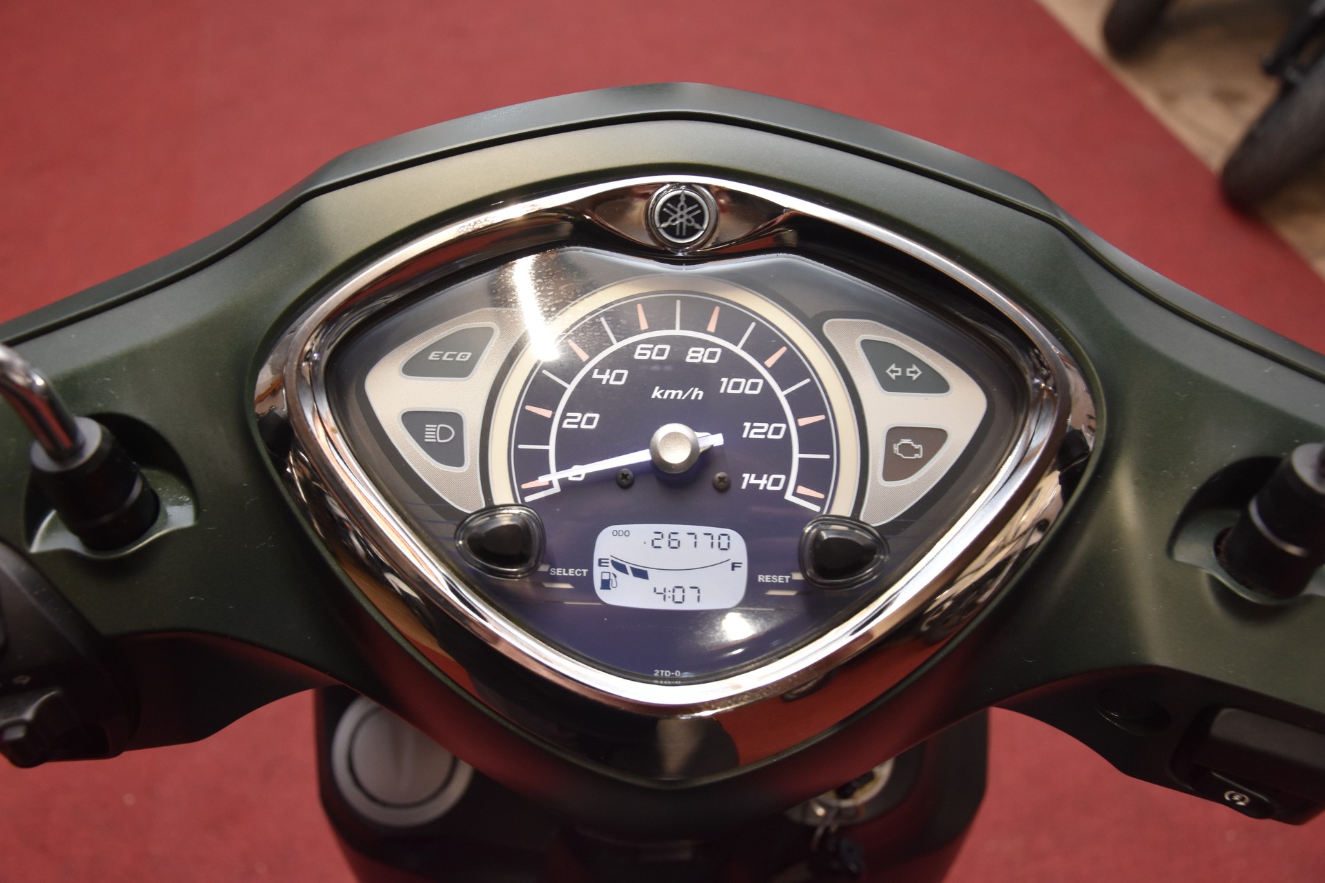 YAMAHA D'elight LTS 125 UBS-image-5