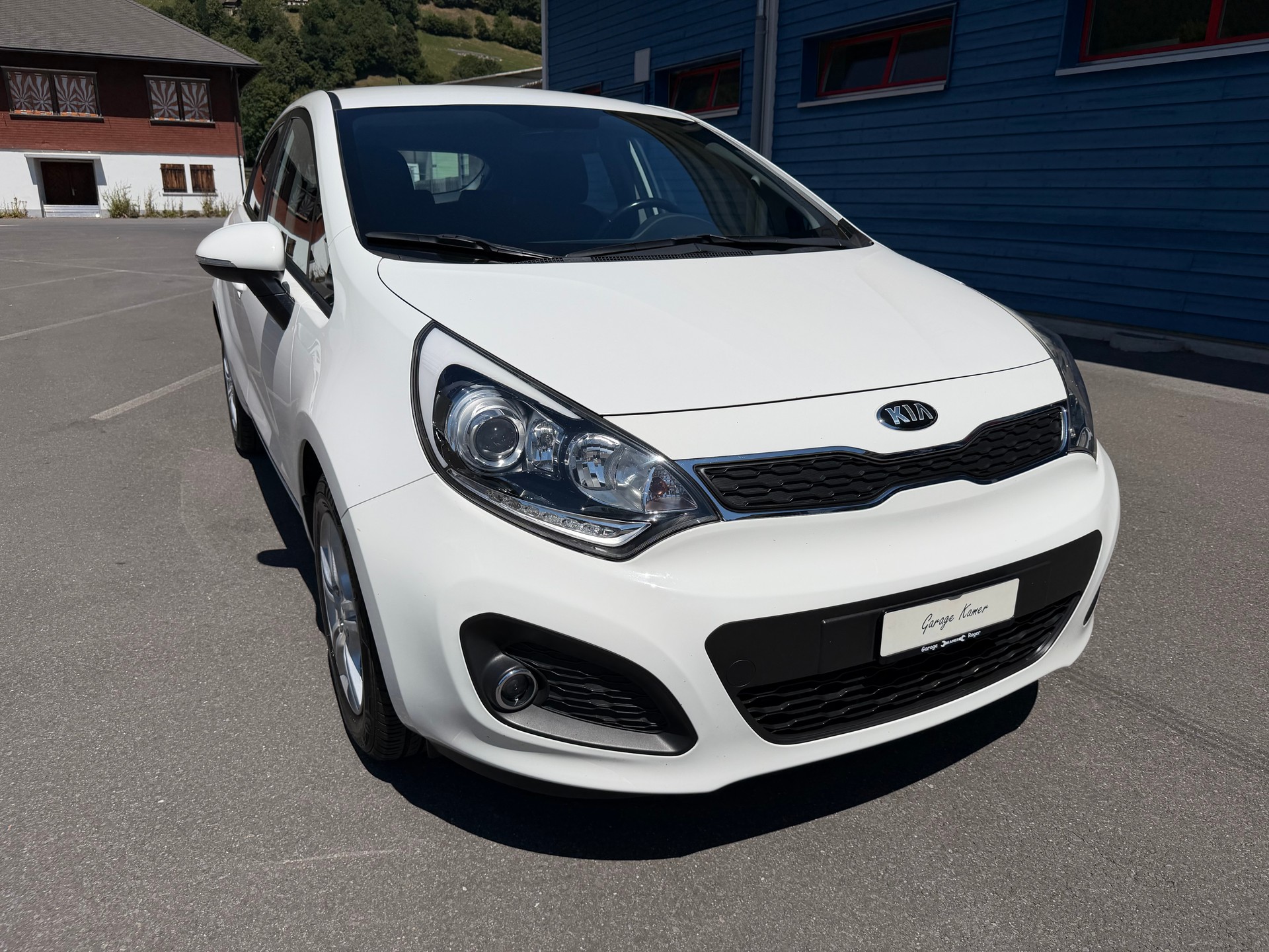 KIA Rio 1.4 CVVT Trend-image-0