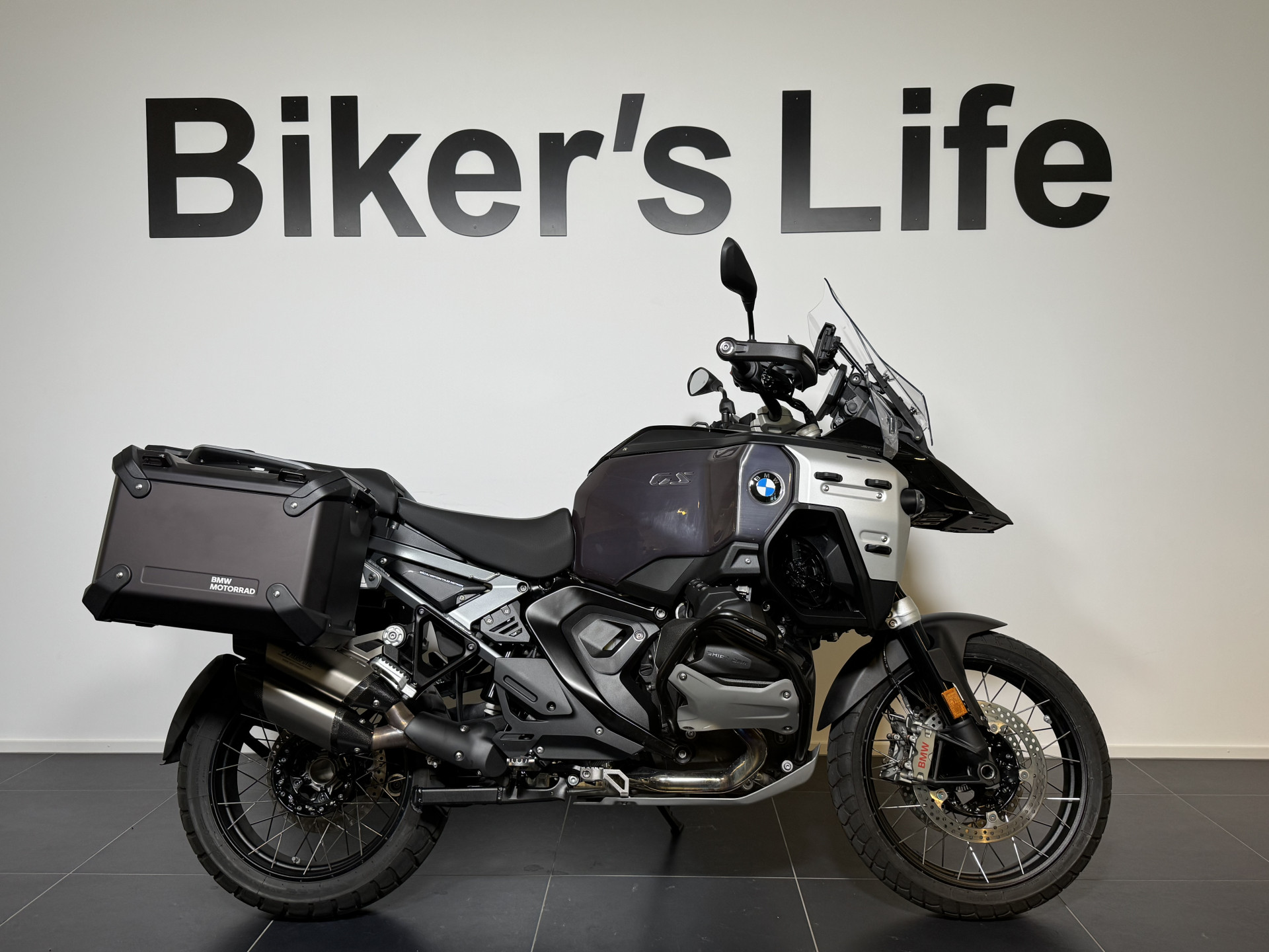 BMW R 1300 GS Adventure Triple Black