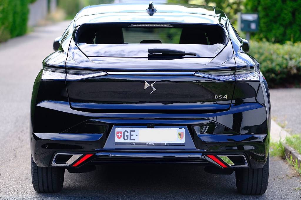 DS AUTOMOBILES DS4-image-1