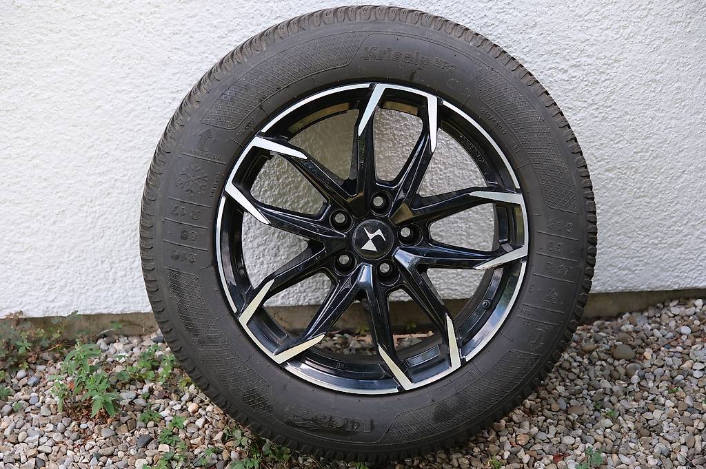 DS AUTOMOBILES DS4-image-4
