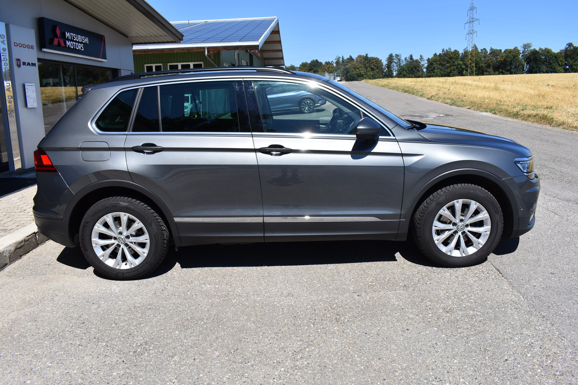VW Tiguan 2.0 TDI SCR Highline 4Motion DSG-image-4