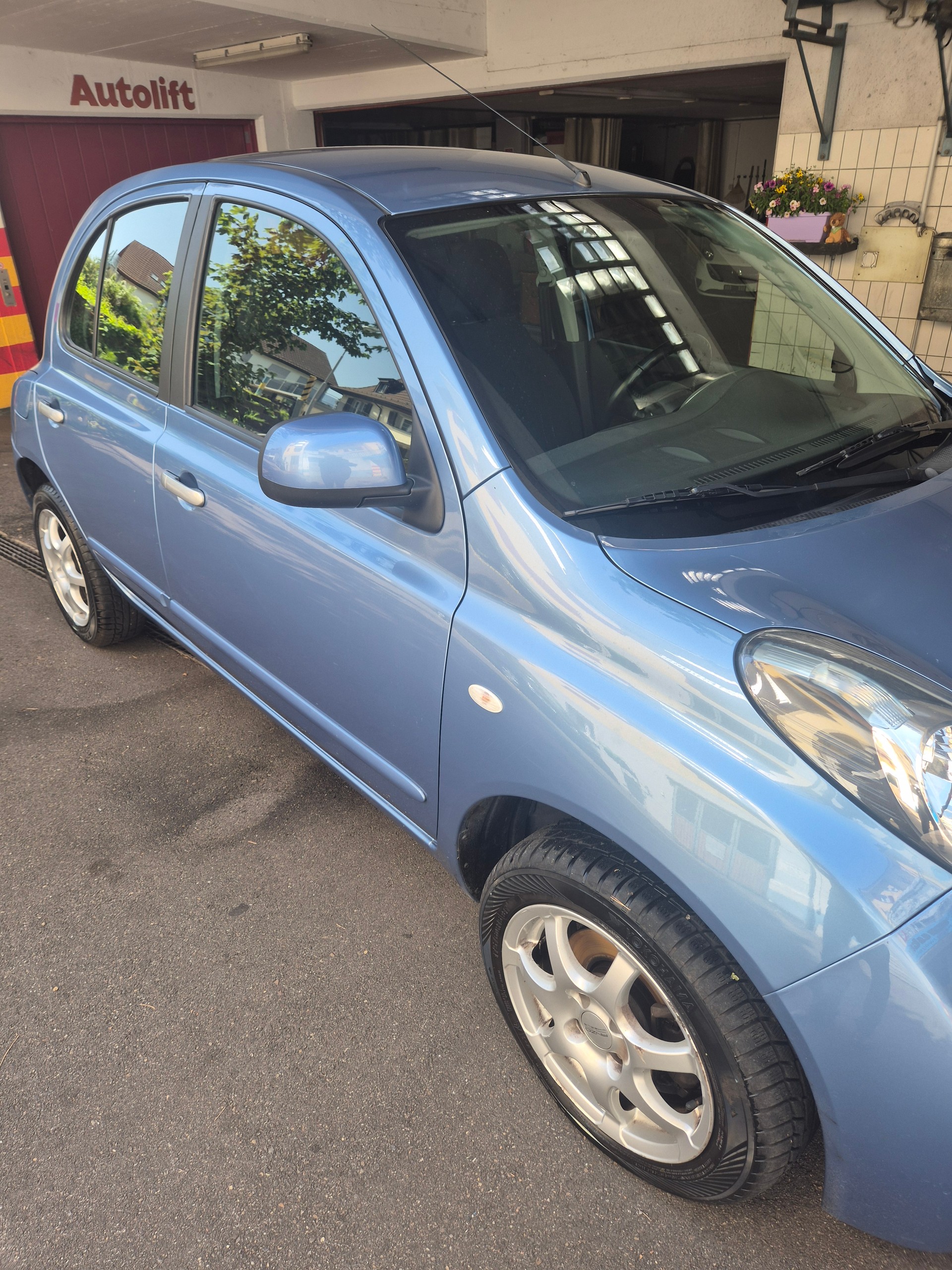 NISSAN MICRA-image-0
