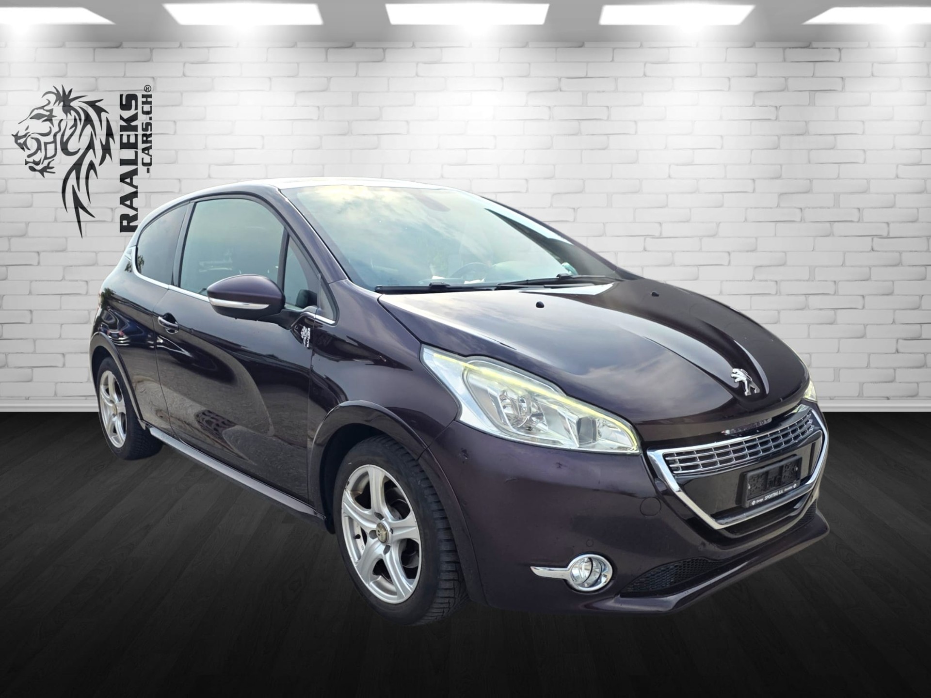 PEUGEOT 208 1.6 VTI XY-image-1
