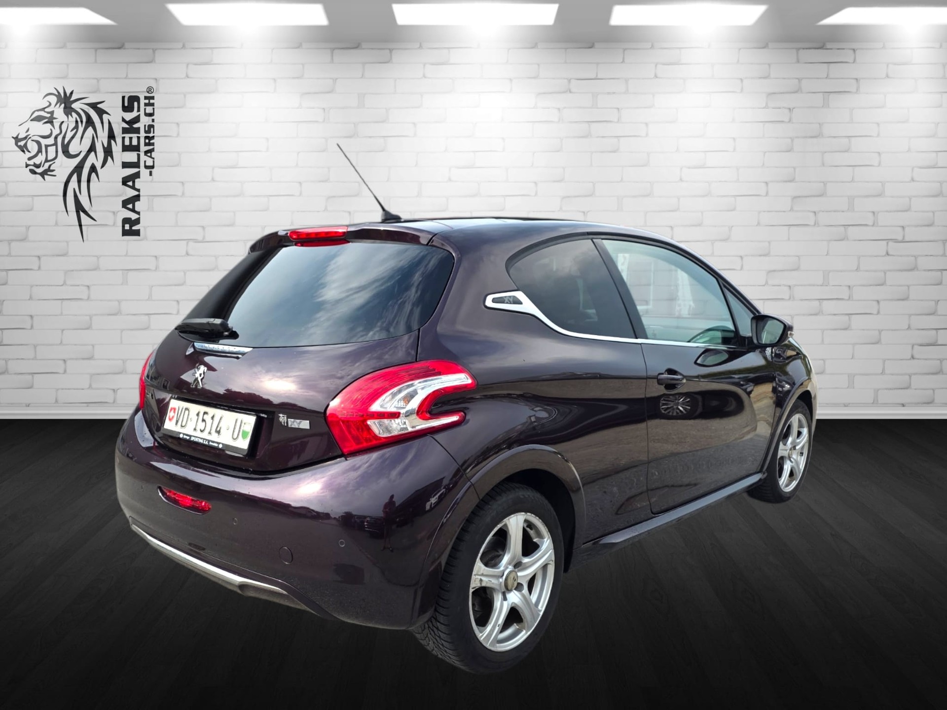 PEUGEOT 208 1.6 VTI XY-image-2