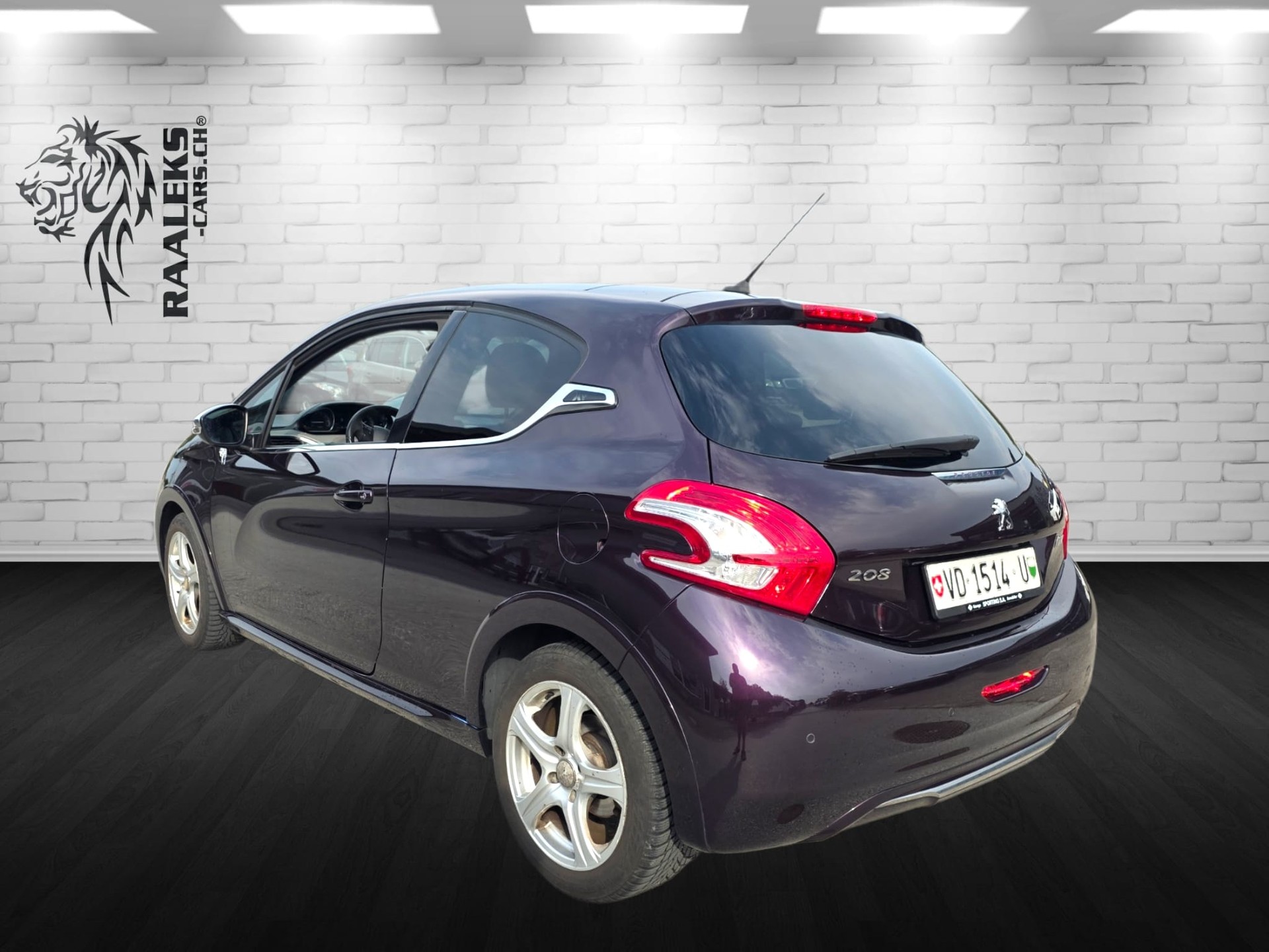 PEUGEOT 208 1.6 VTI XY-image-3