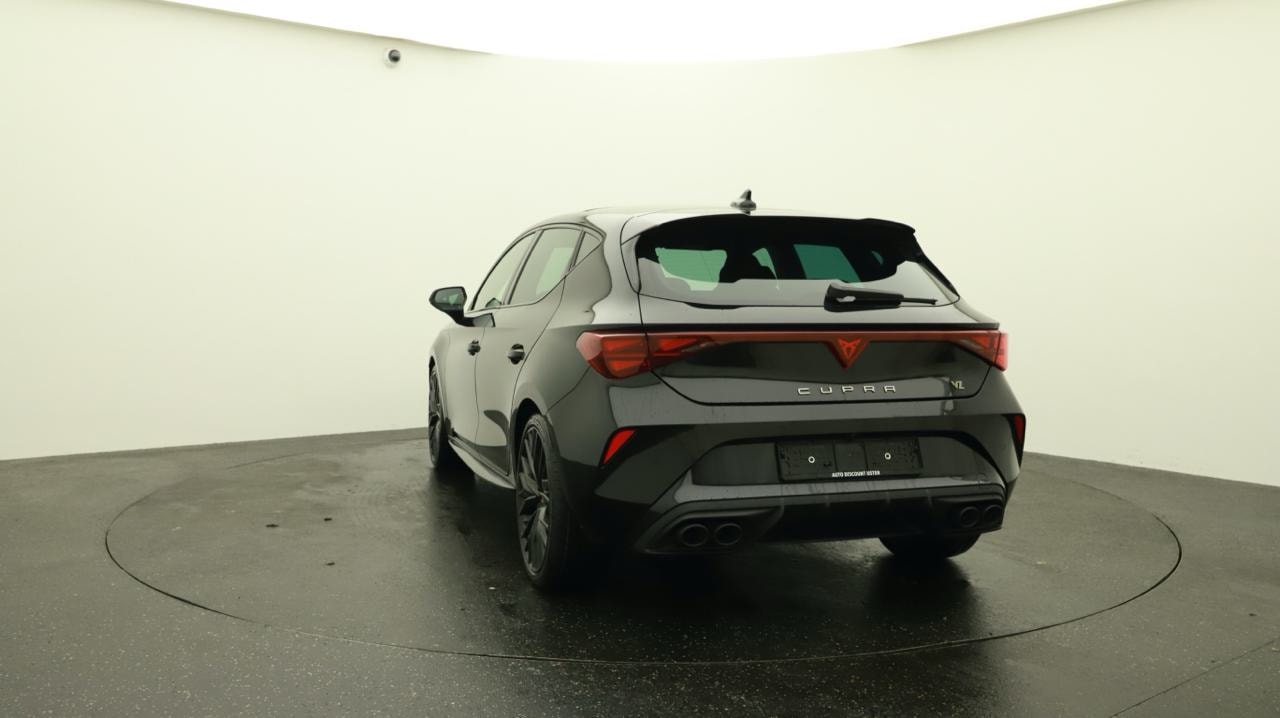 CUPRA LEON 2.0 TSI VZ DSG-image-3