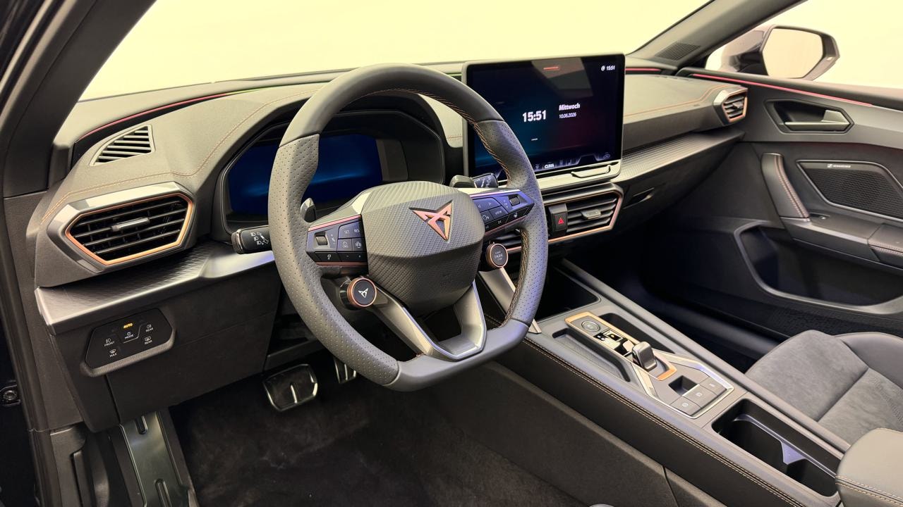 CUPRA LEON 2.0 TSI VZ DSG-image-6