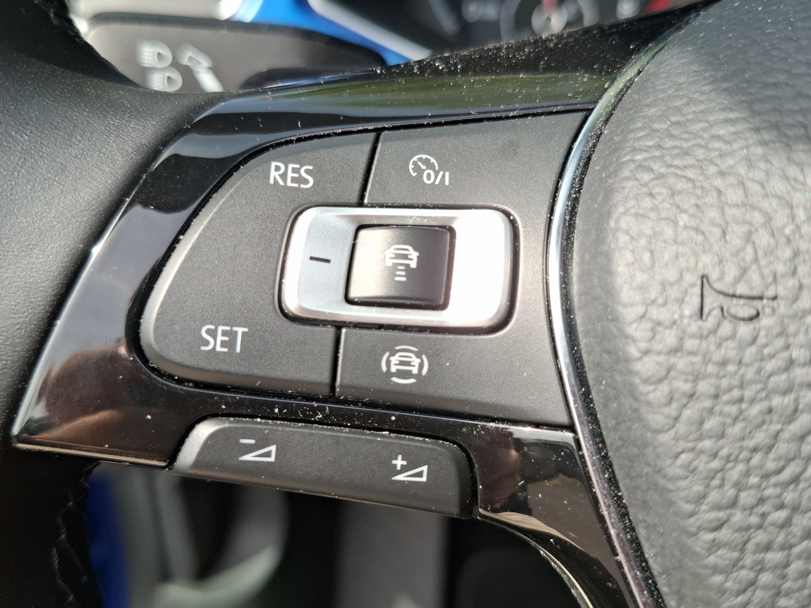 VW T-Roc Cabriolet 1.5 TSI EVO Advance DSG-image-15