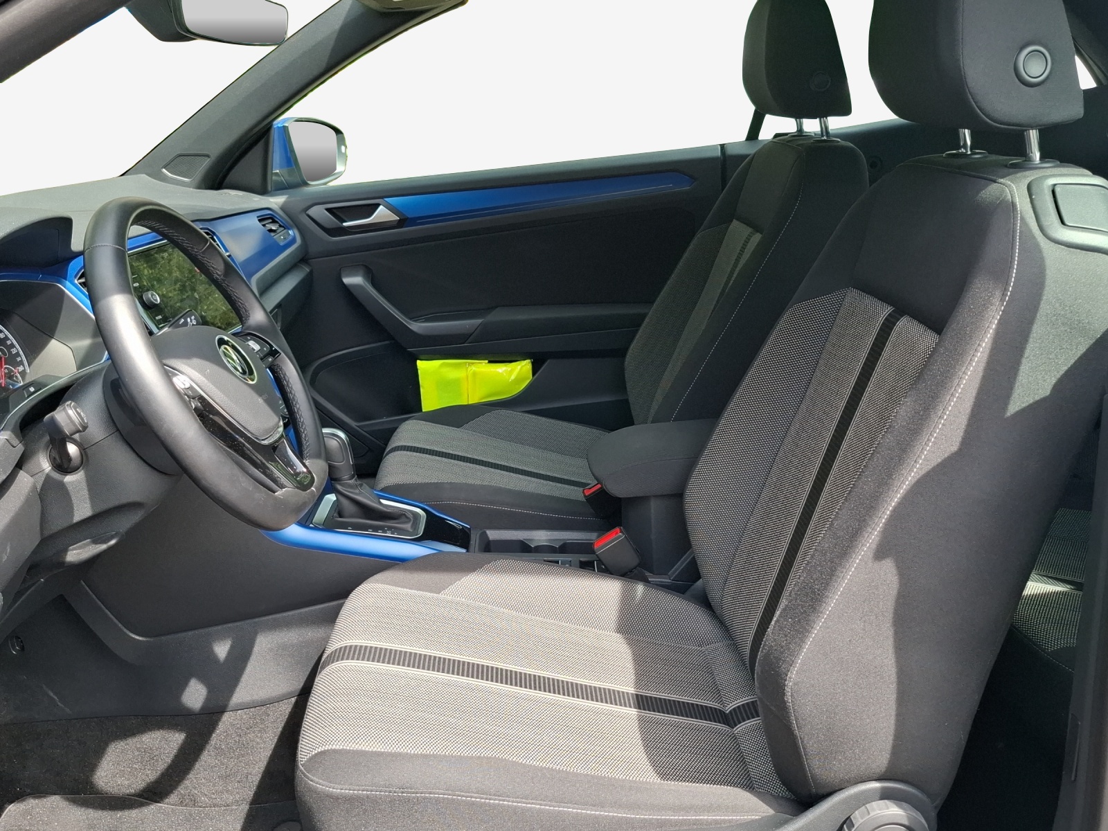 VW T-Roc Cabriolet 1.5 TSI EVO Advance DSG-image-7