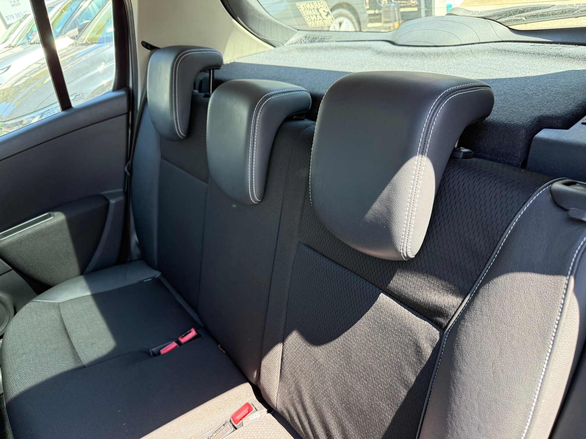 RENAULT Clio 1.6 16V Privilège-image-7