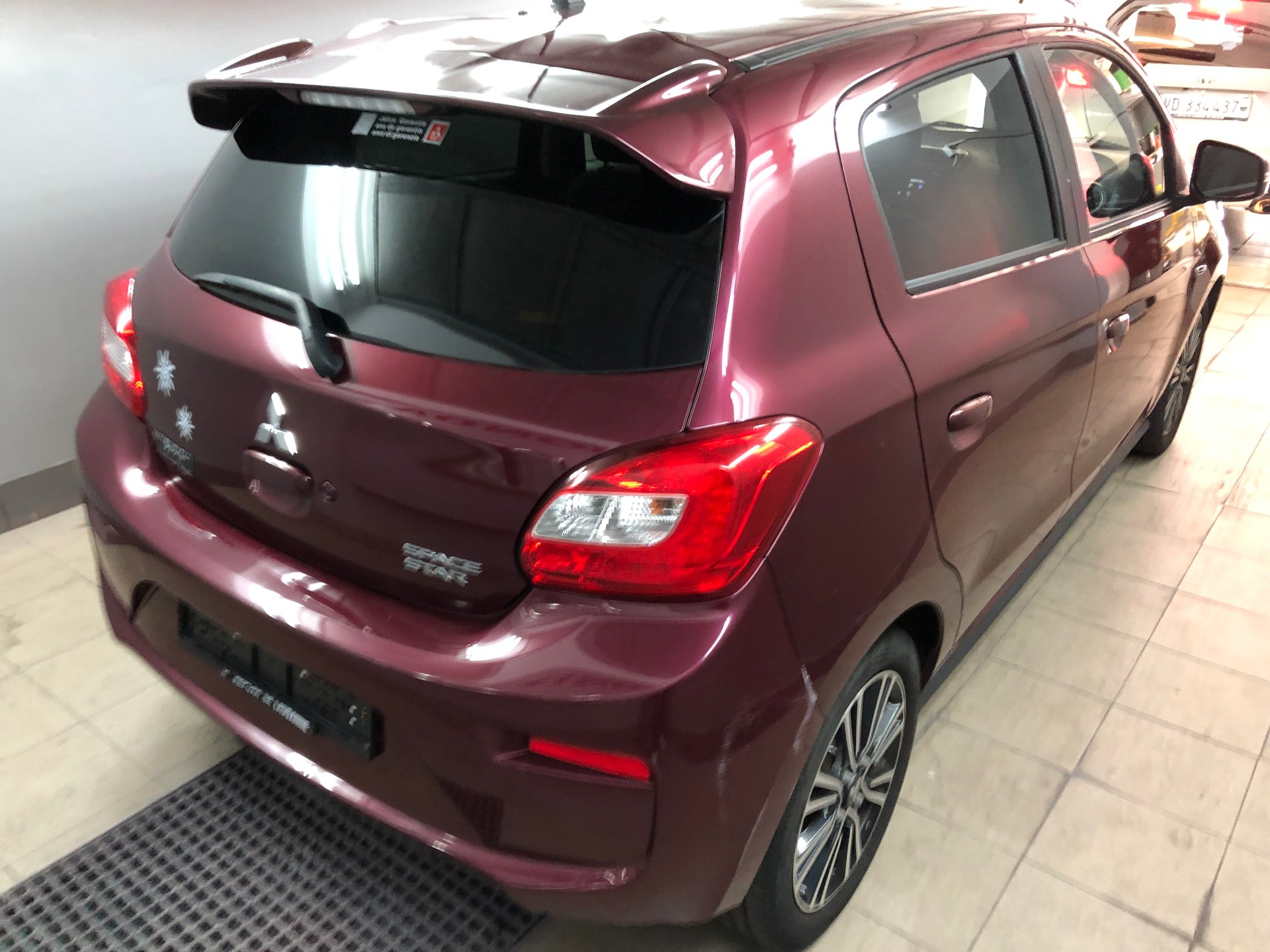 MITSUBISHI Space Star 1.2 Style Anniversary-image-4