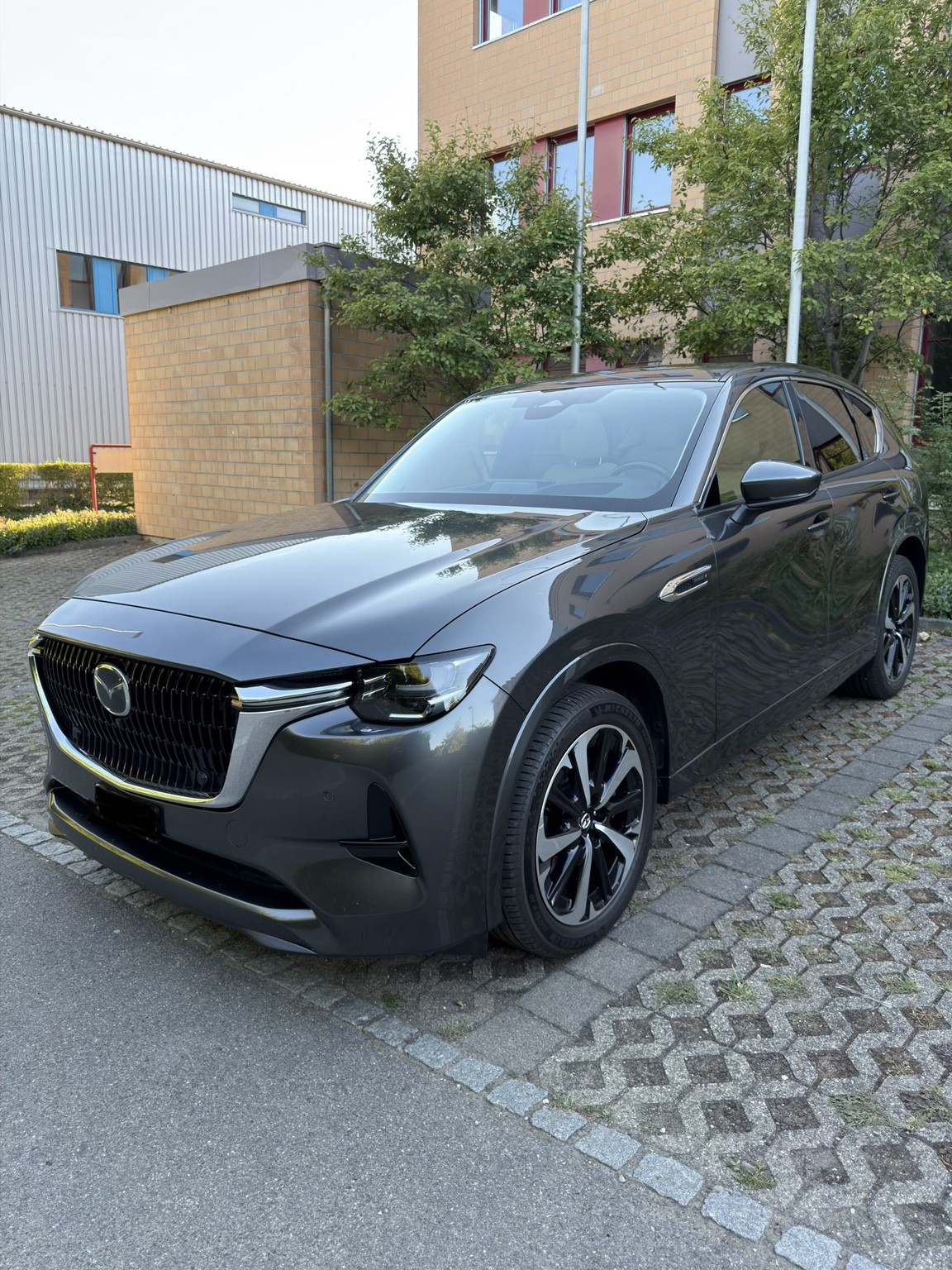MAZDA 2.5 PHEV Takumi-image-0