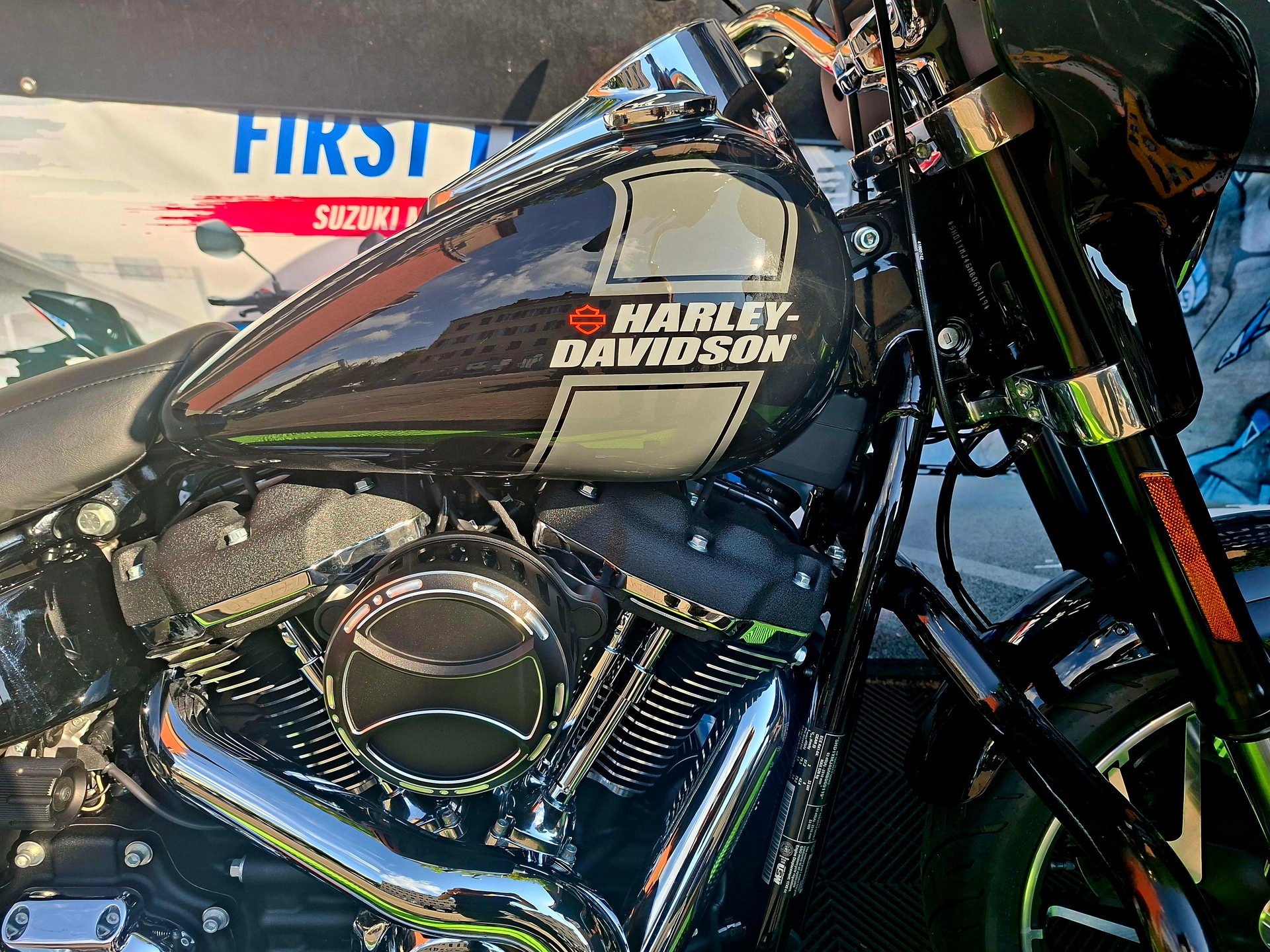 HARLEY-DAVIDSON FLSB Sport Glide 107-image-8