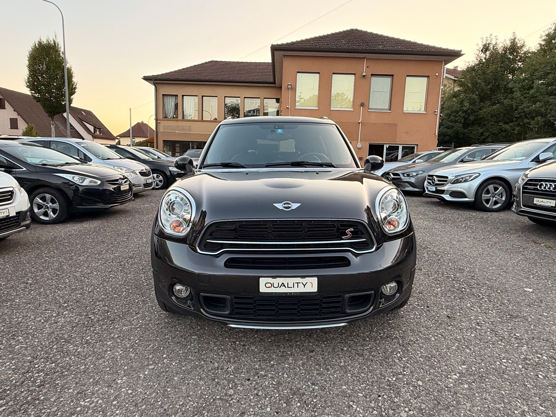 MINI Countryman Cooper S ALL4-image-2