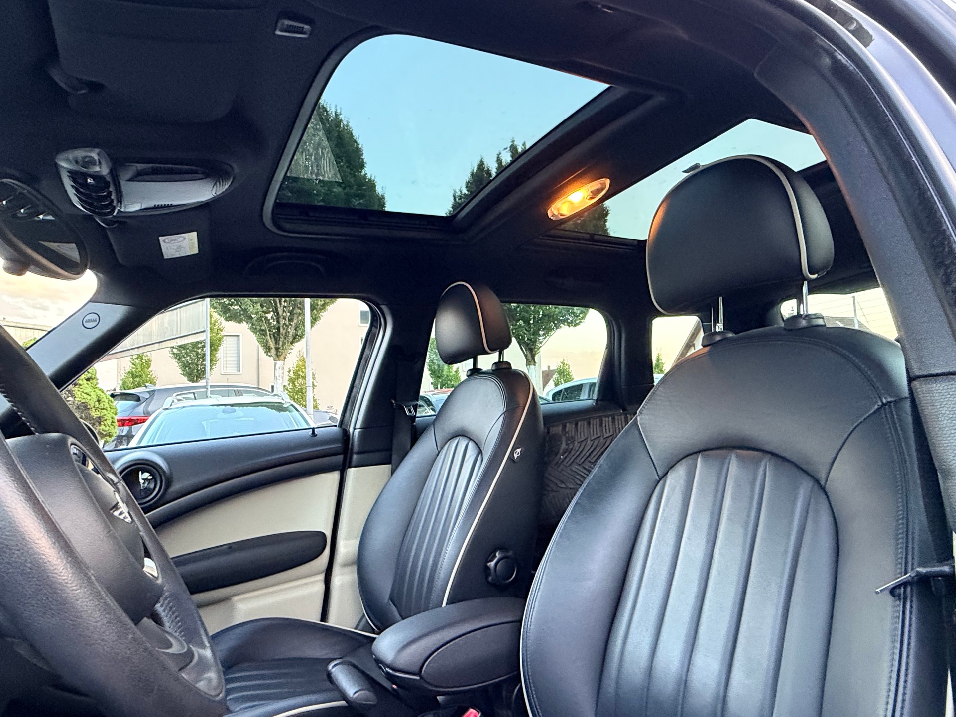 MINI Countryman Cooper S ALL4-image-11