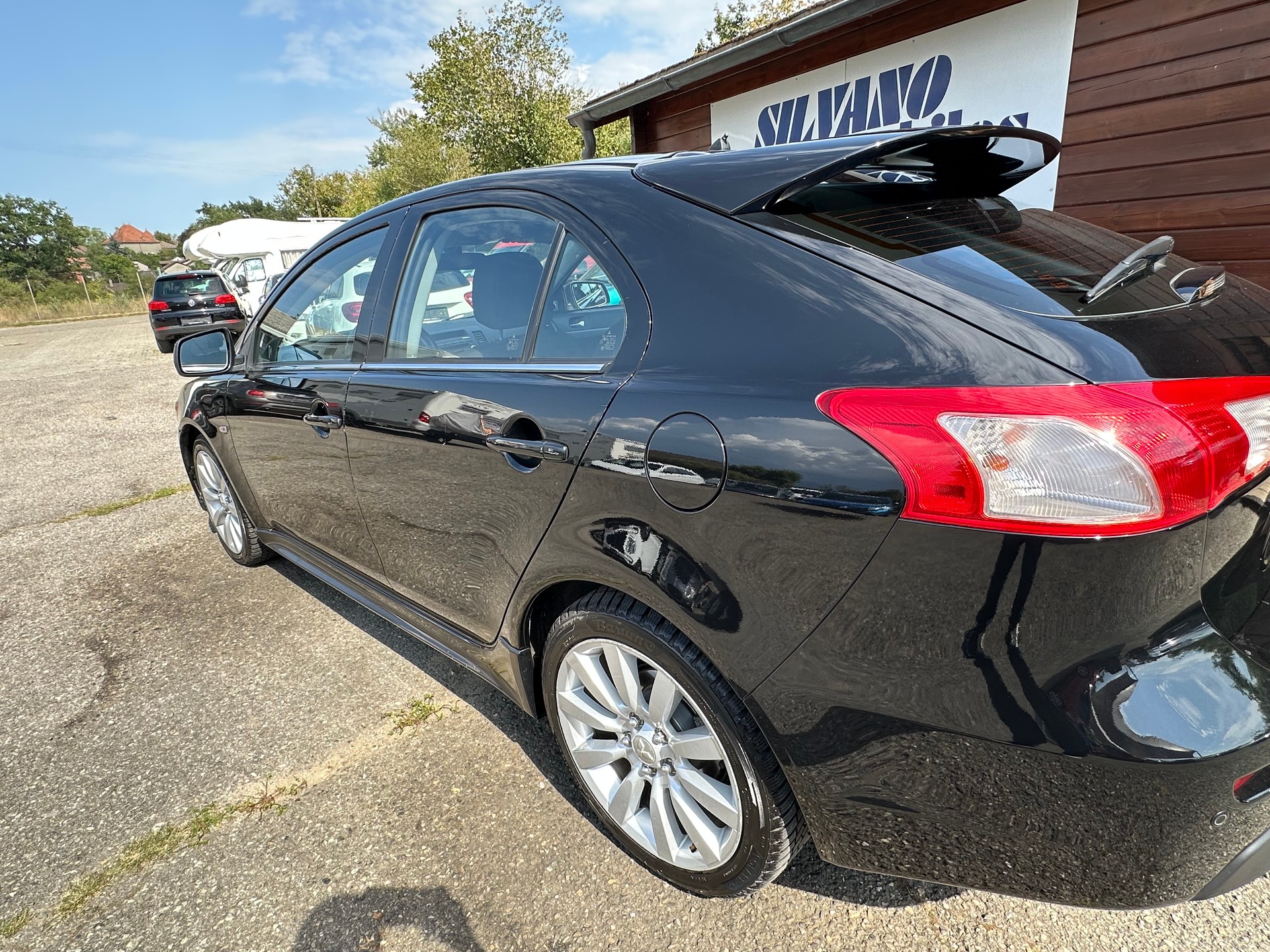 MITSUBISHI Lancer Sportback 1.8 Intense CVT-image-24
