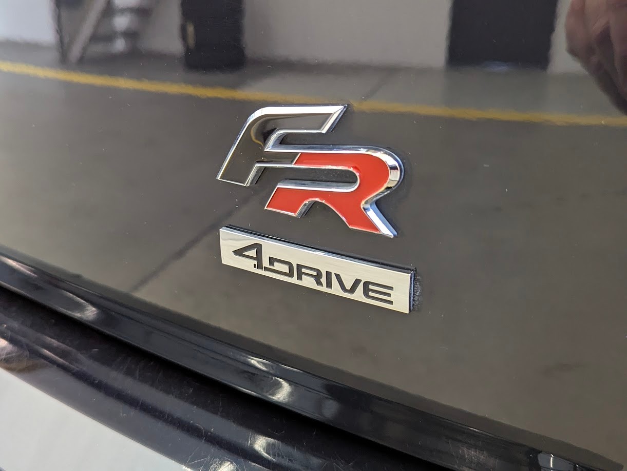 SEAT Ateca*CH-AUTO VON 78J SCHWEIZERIN 12MT GAR MFK 26 PANO 360CAM ASSISTS AHK 1900-image-30