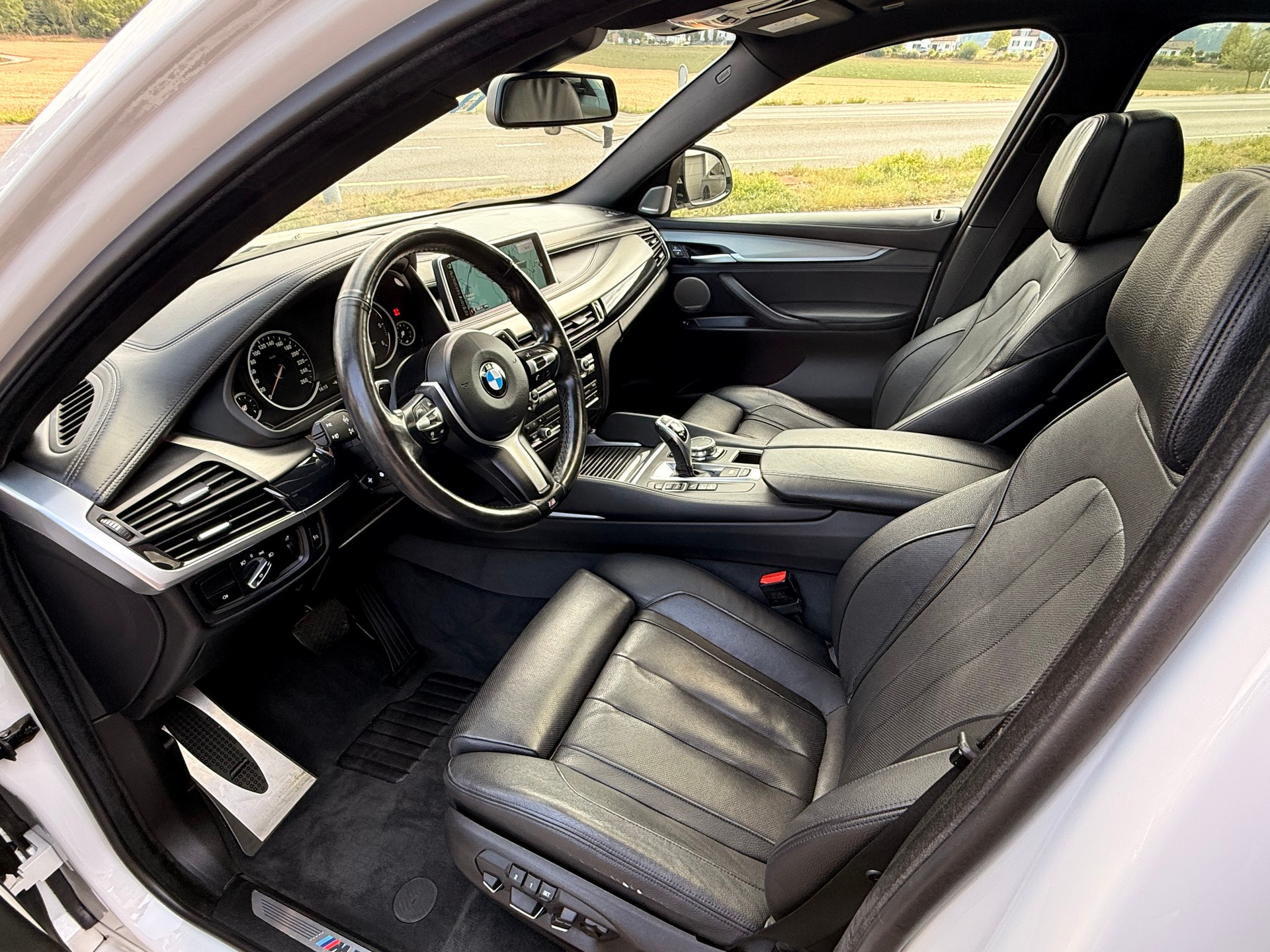 BMW X6 M50d Steptronic-image-7