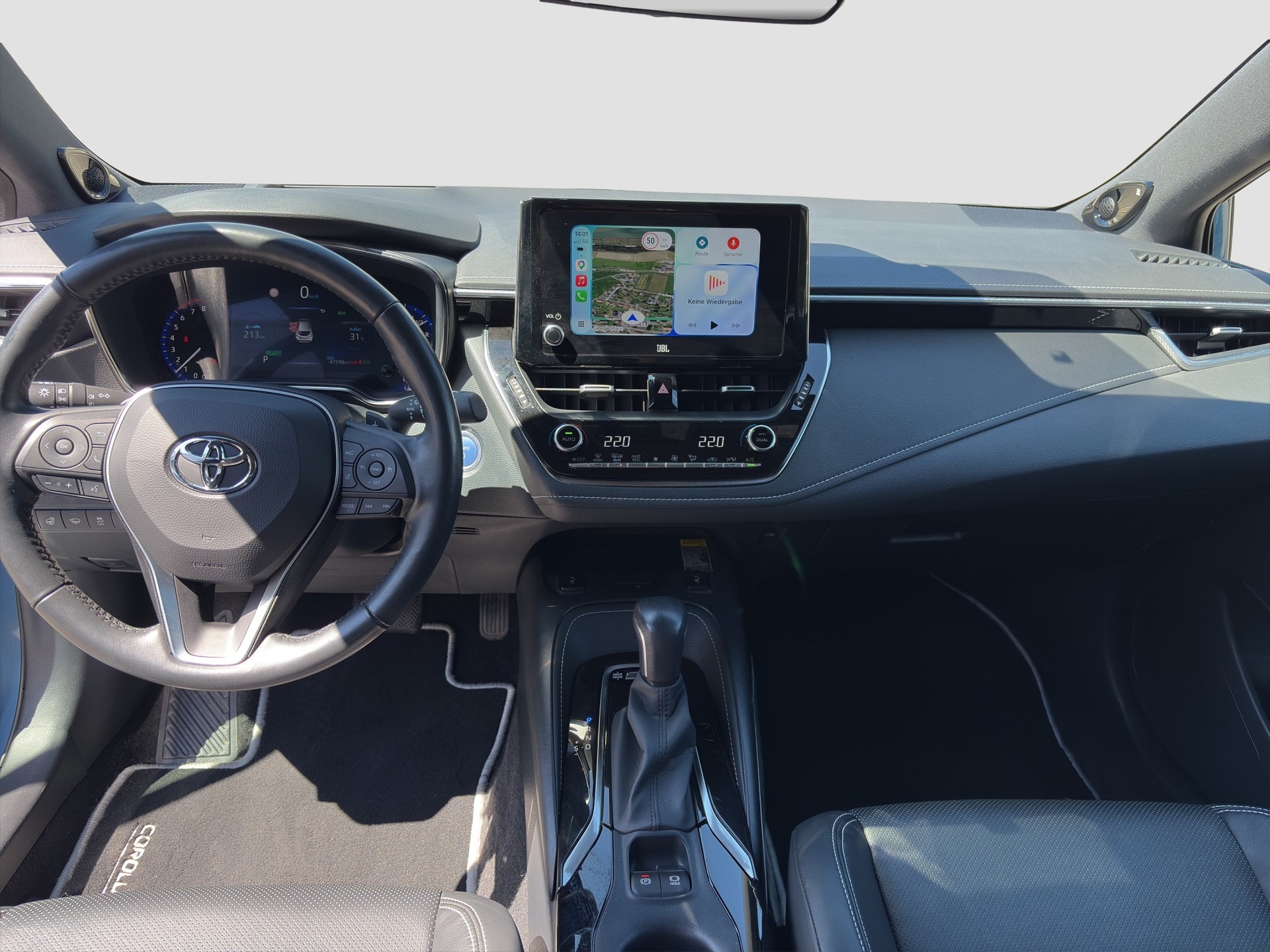 TOYOTA Corolla 2.0 HSD Premium e-CVT-image-11