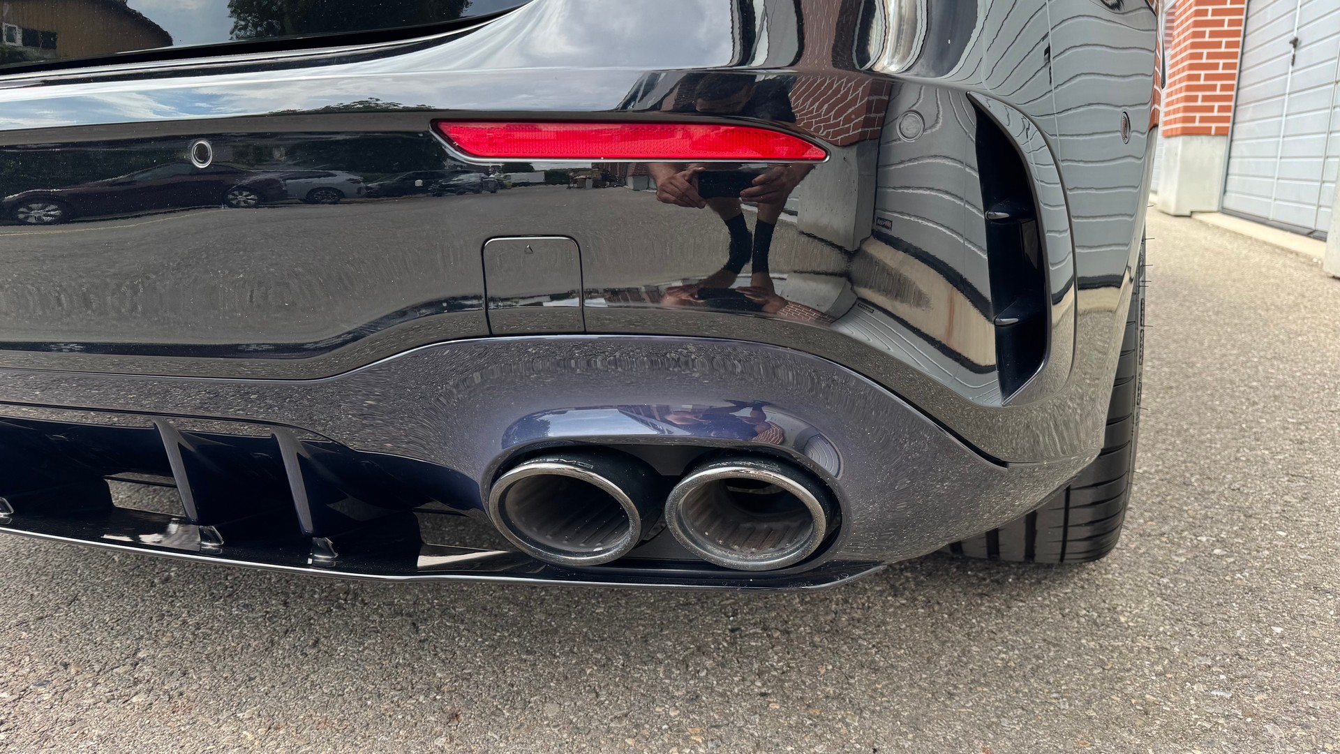 MERCEDES-BENZ A 45 S AMG 4Matic+ Speedshift-image-8