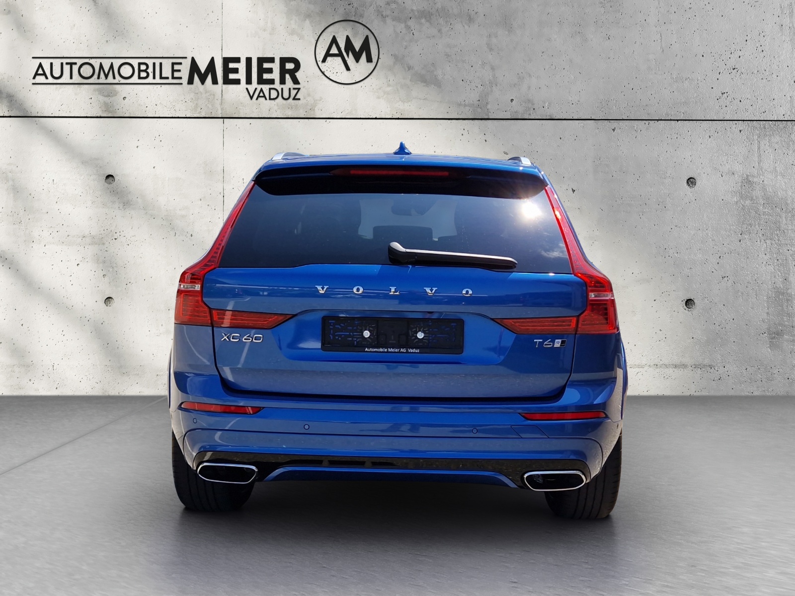 VOLVO XC60 2.0 T6 R-Design AWD-image-8