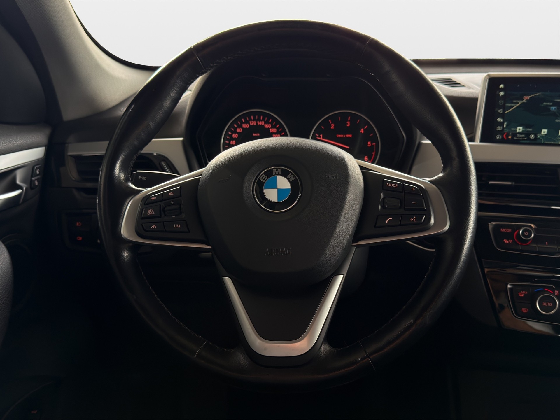 BMW X1 sDrive 18d Steptronic*Frisch ab MFK,1 Jahr oder 20000km Garantie auf Motor und Getriebe inkl.*-image-10
