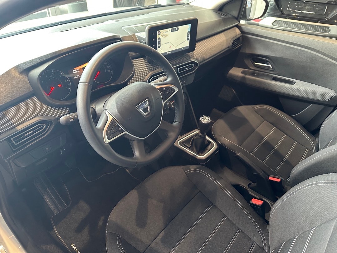 DACIA Sandero TCe 90 Comfort-image-9