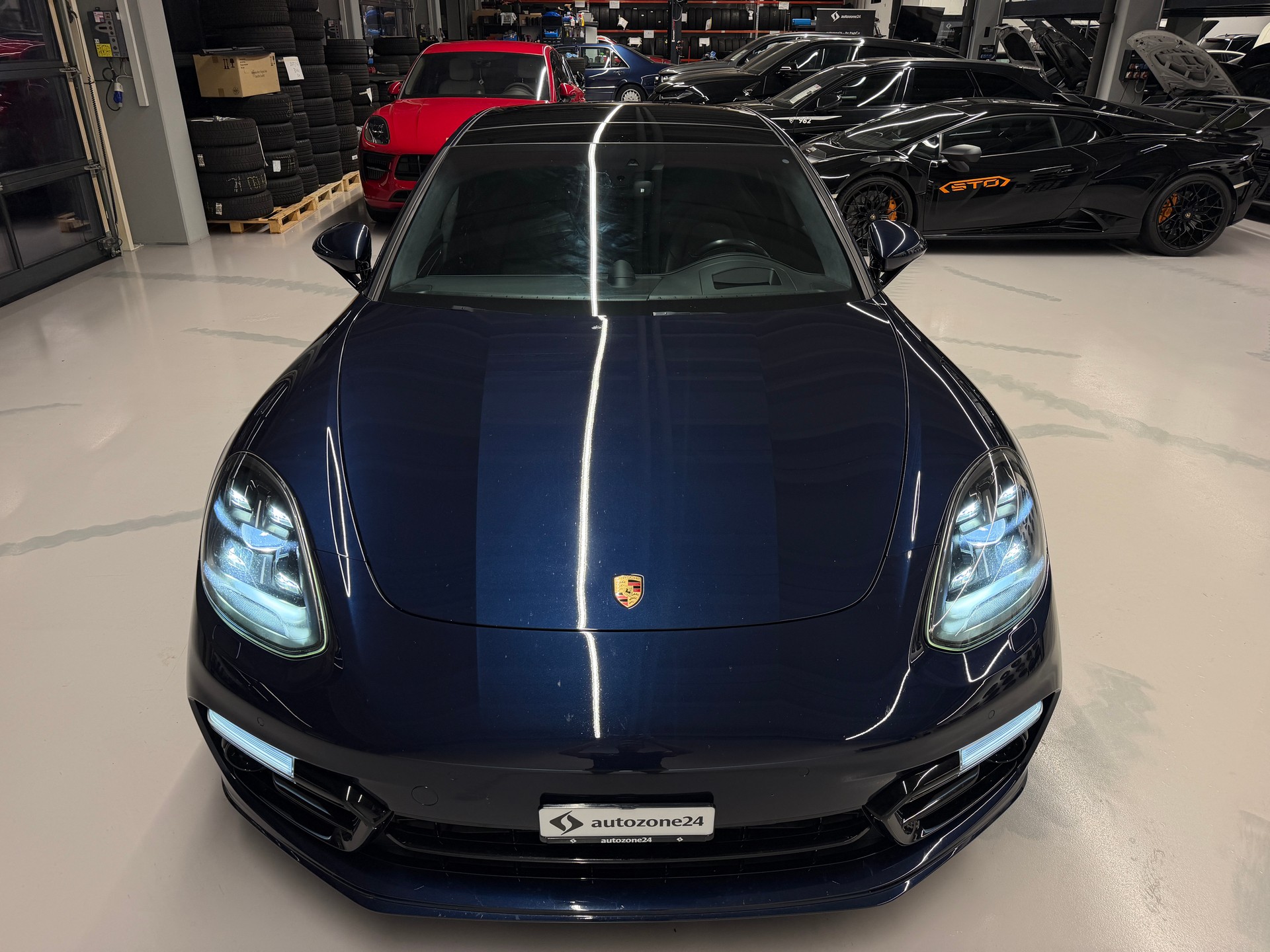 PORSCHE Panamera 4.0 V8 GTS *Porsche Approved bis 12/2026*Luftfahrwerk*Hinterachslenkung*Sport Chrono*-image-10