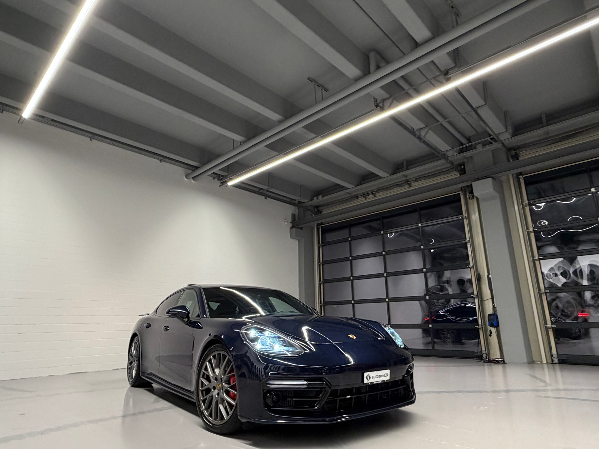 PORSCHE Panamera 4.0 V8 GTS *Porsche Approved bis 12/2026*Luftfahrwerk*Hinterachslenkung*Sport Chrono*-image-6