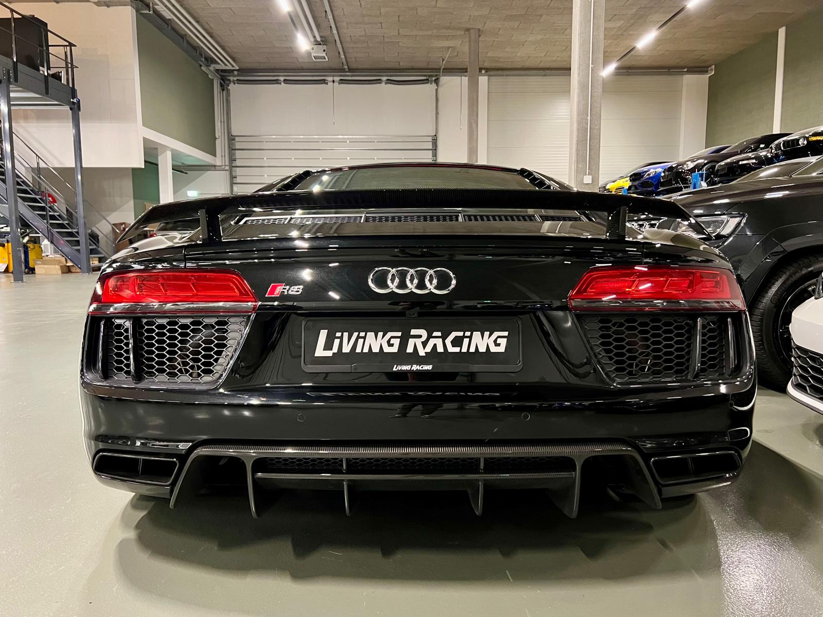 AUDI 5.2 FSI V10 plus quattro S-Tronic-image-9