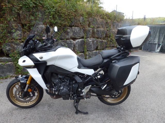 YAMAHA Tracer 9 GT-showroom-element-2
