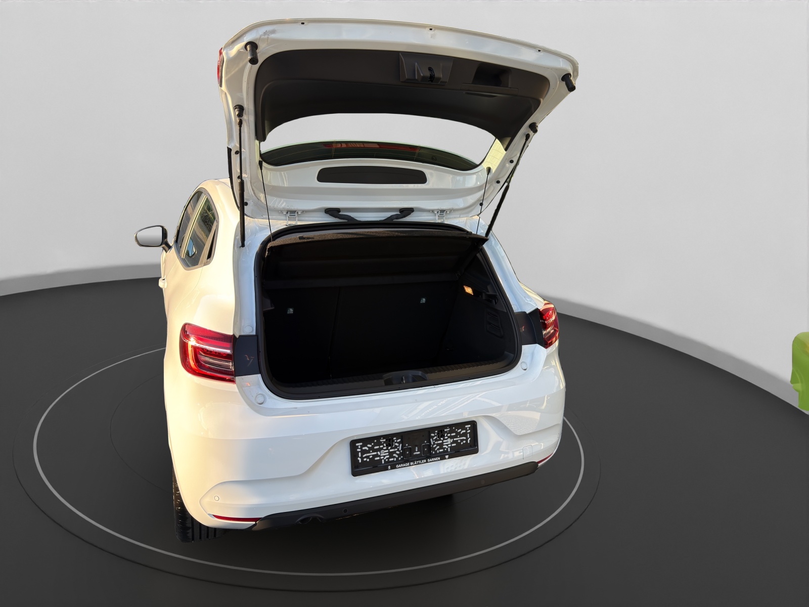 RENAULT Clio 1.0 TCe equilibre CVT-image-10