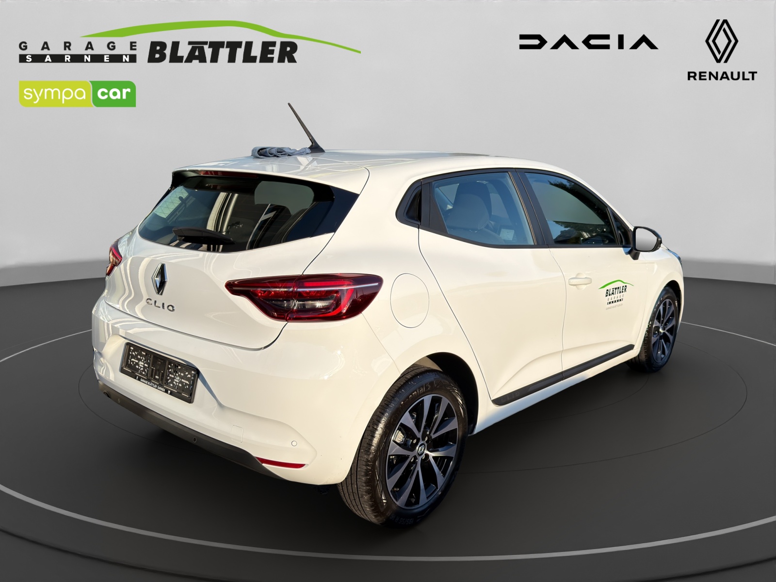 RENAULT Clio 1.0 TCe equilibre CVT-image-2