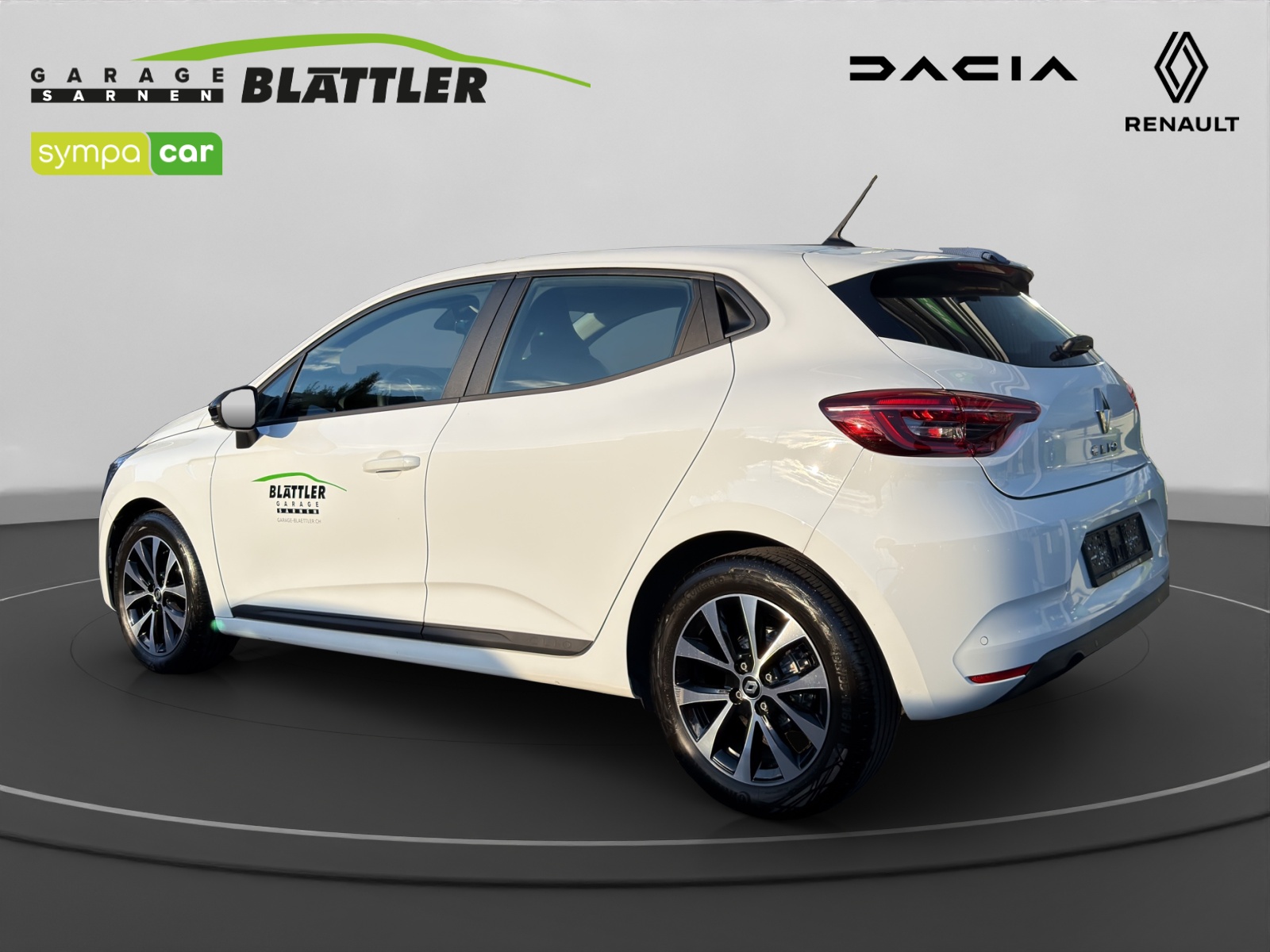 RENAULT Clio 1.0 TCe equilibre CVT-image-4
