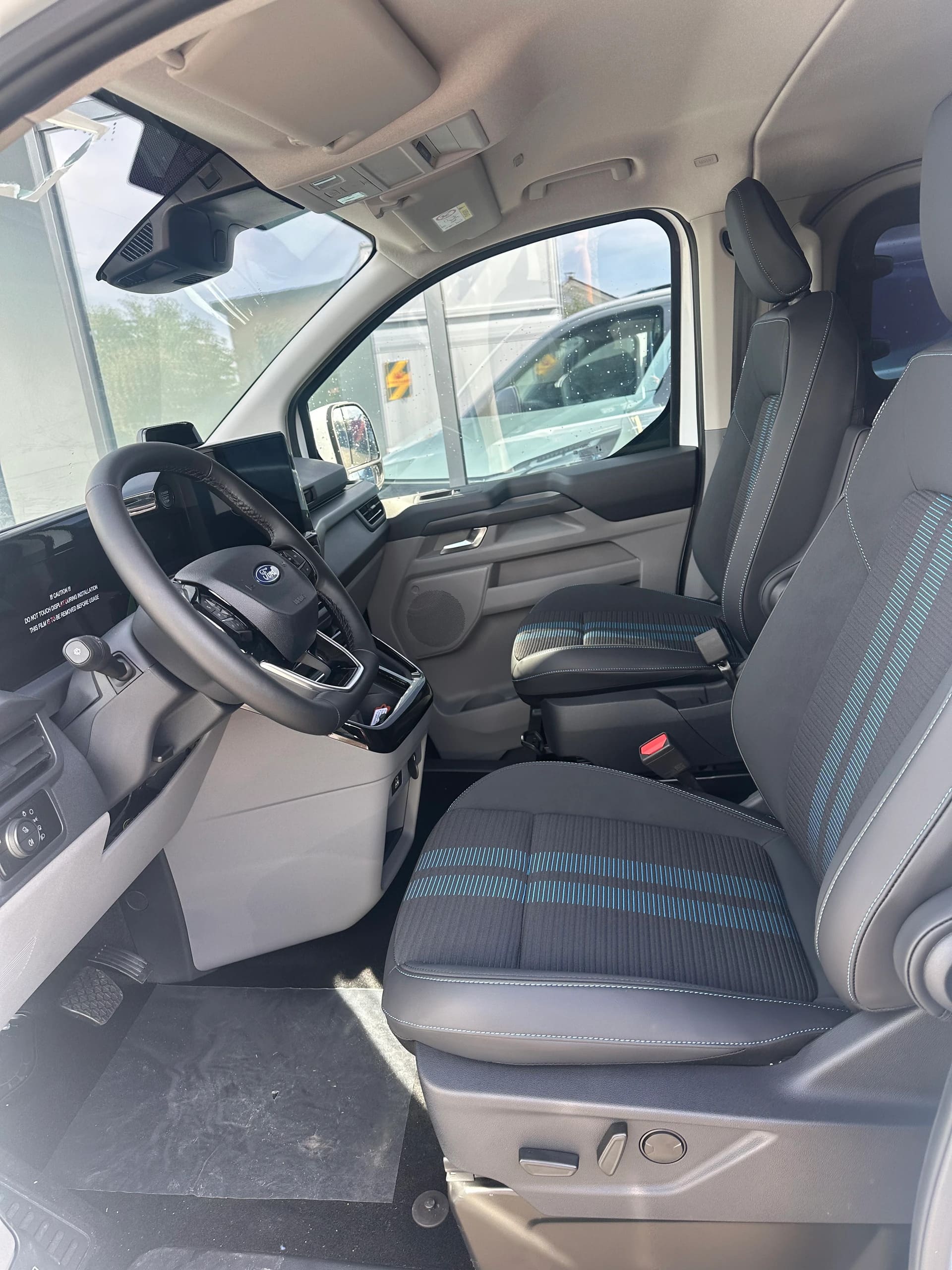 FORD Transit Custom Van 320 L2 2.5 Sport/PHEV/Aut.-image-10