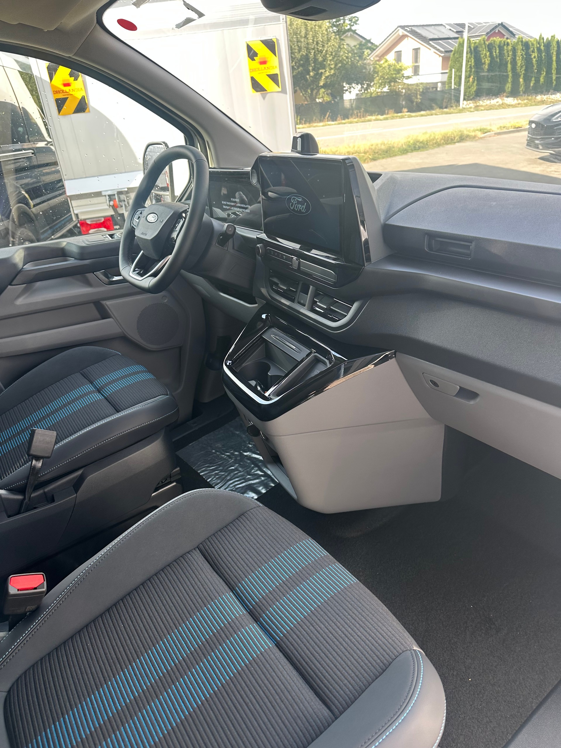 FORD Transit Custom Van 320 L2 2.5 Sport/PHEV/Aut.-image-12