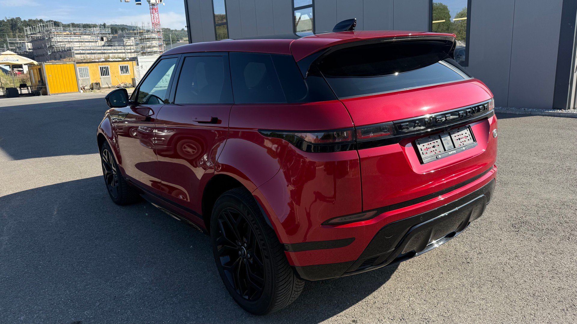 LAND ROVER Range Rover Evoque R-Dynamic P 200 AT9-image-4