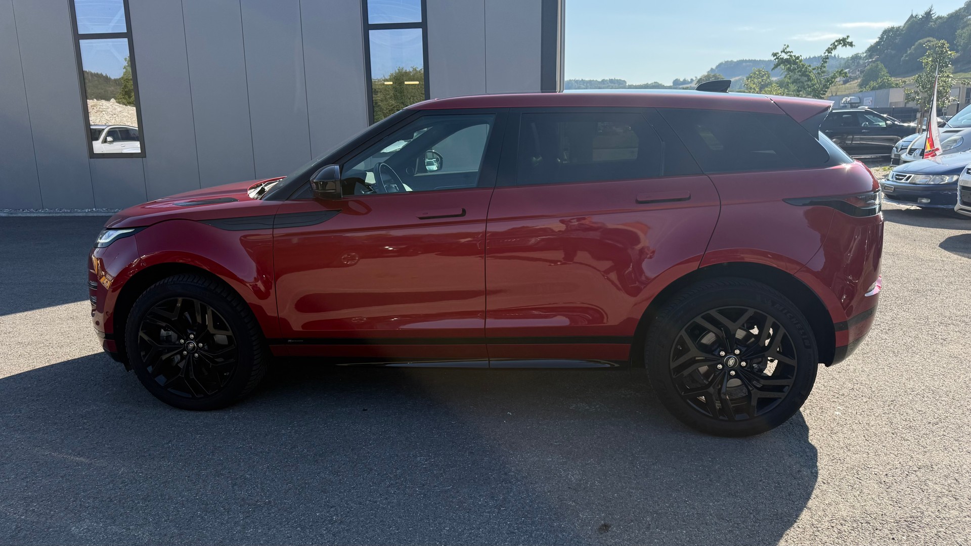 LAND ROVER Range Rover Evoque R-Dynamic P 200 AT9-image-3