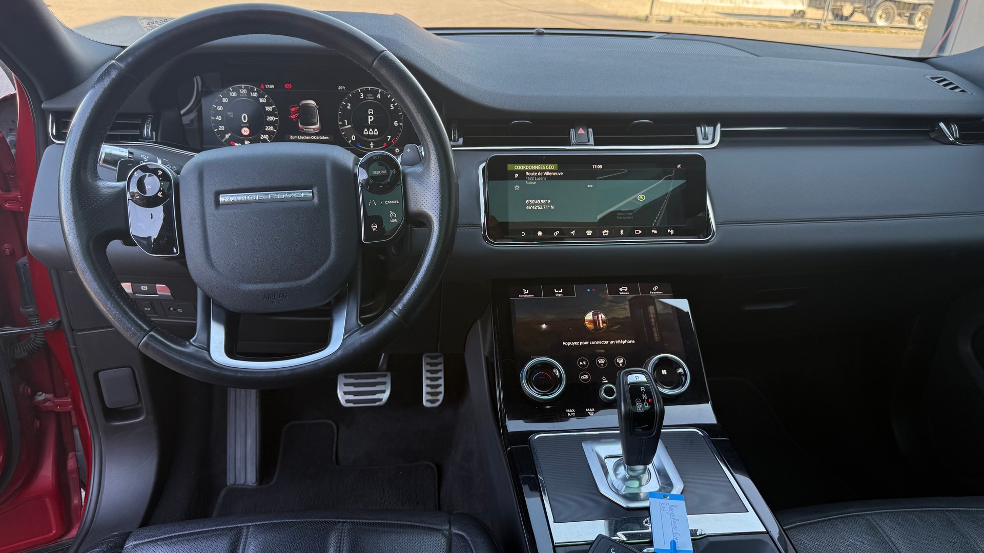 LAND ROVER Range Rover Evoque R-Dynamic P 200 AT9-image-9
