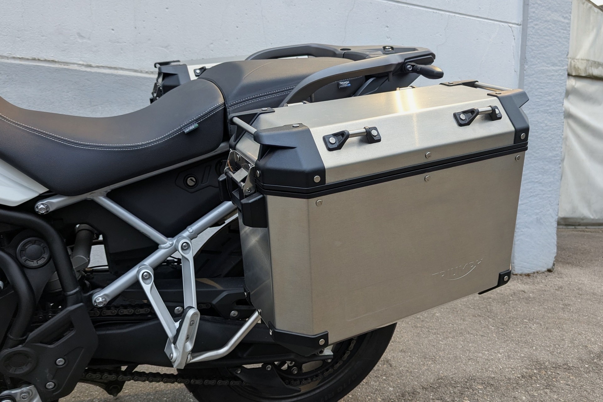TRIUMPH Tiger 900 GT LOW-image-8