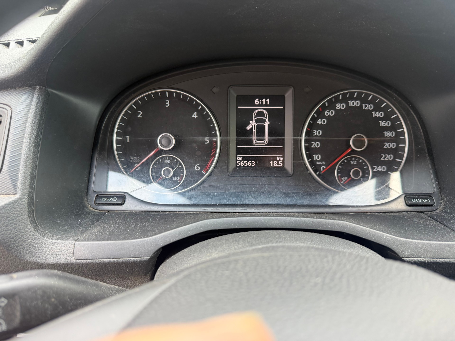 VW Caddy 2.0TDI 4Motion BlueMotion Technology-image-6