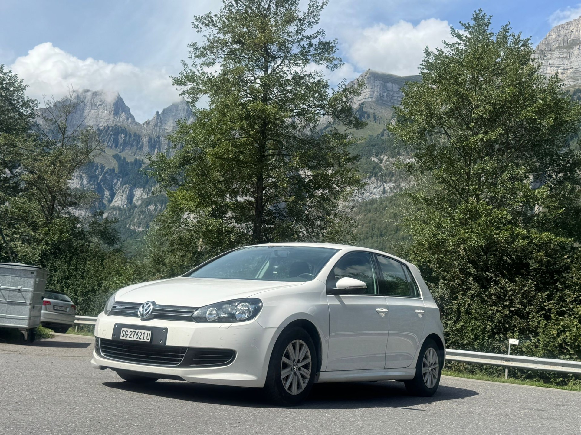 VW Golf 1.6 TDI BlueMotion Trendline-image-1