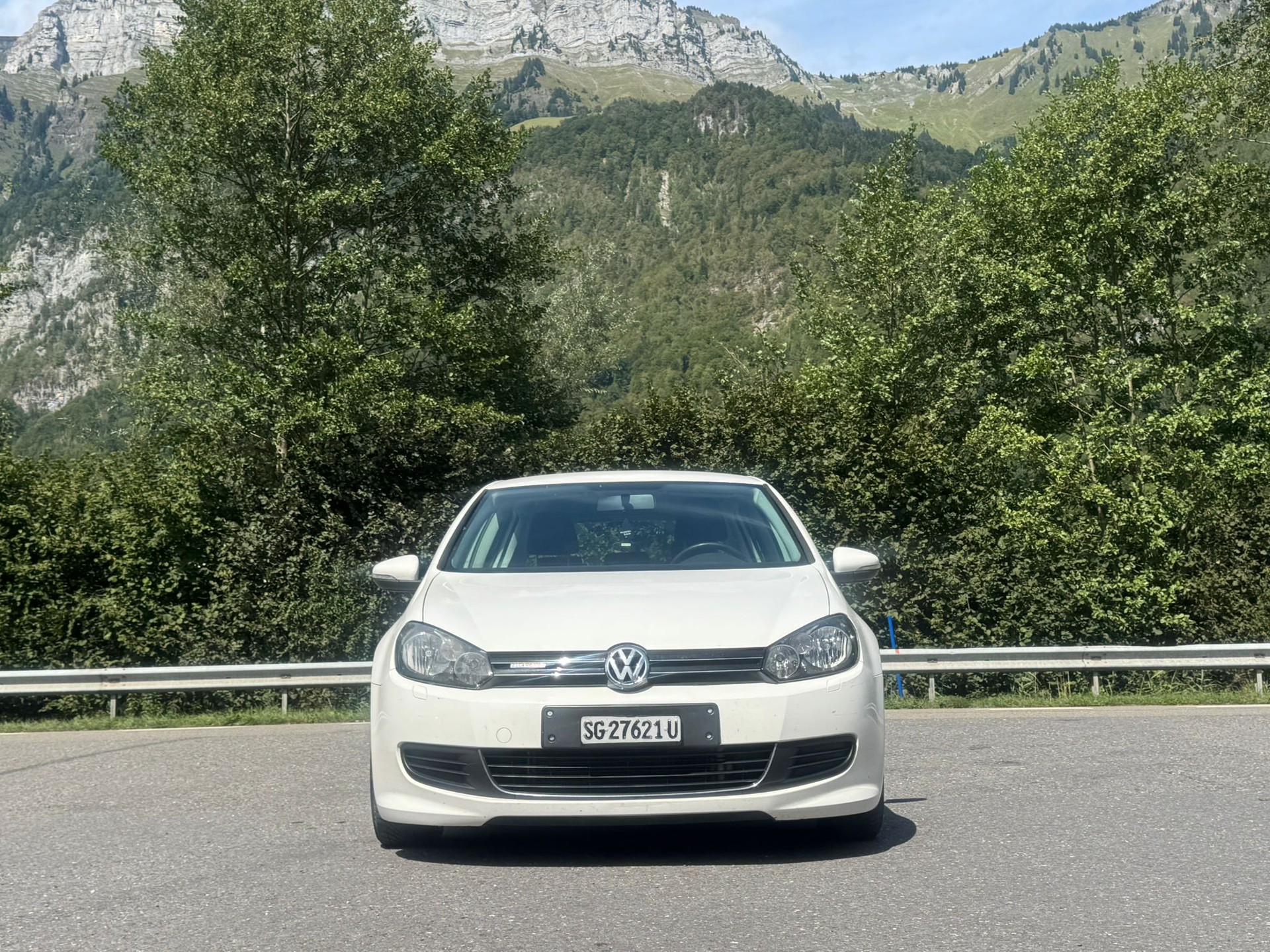 VW Golf 1.6 TDI BlueMotion Trendline-image-2